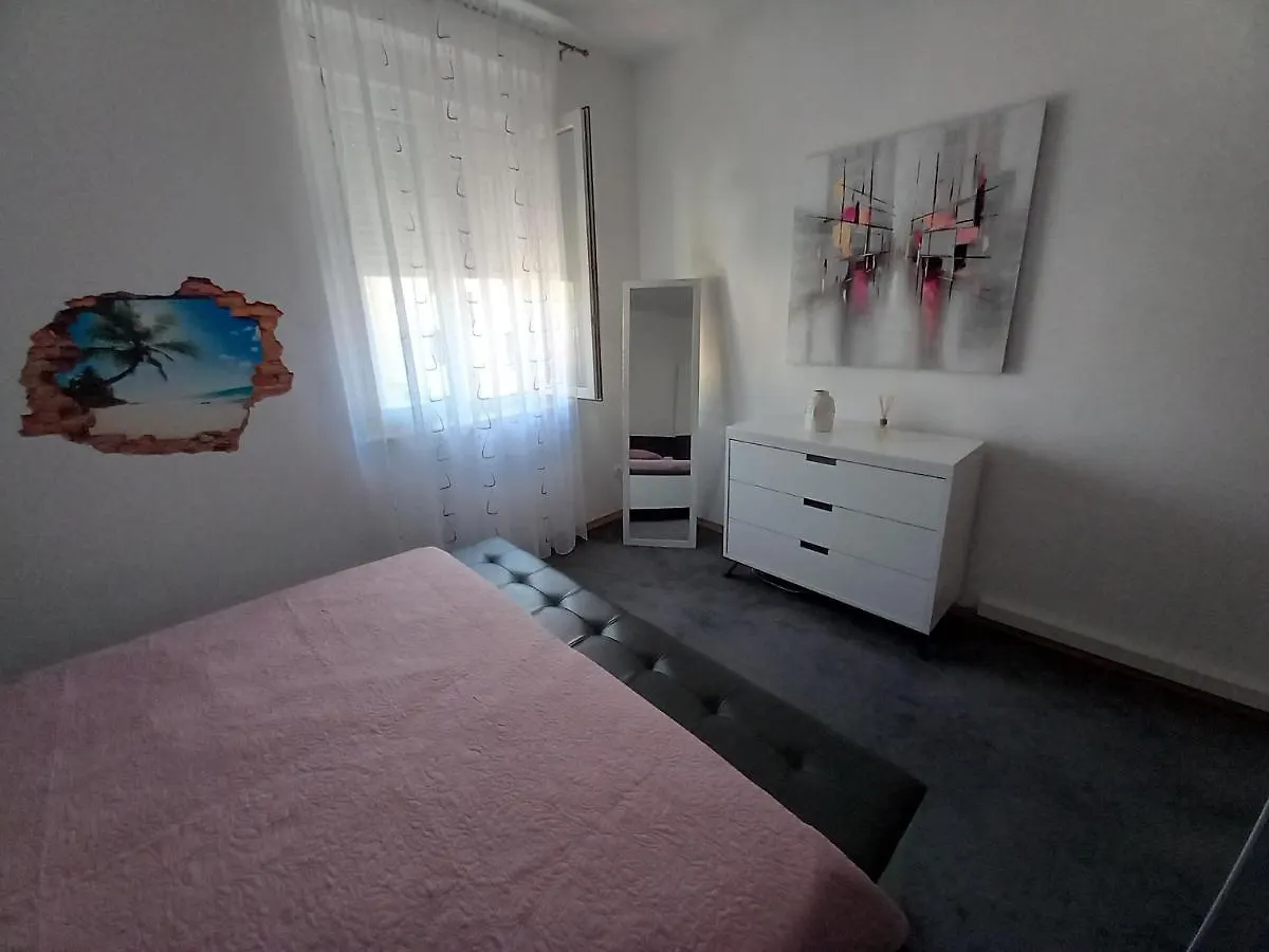 Apartman Diana Split 0*,  Croatia
