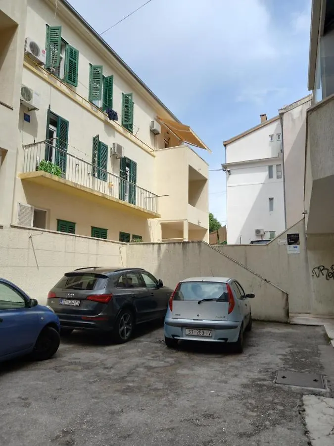 Apartment Apartman Diana Split Croatia